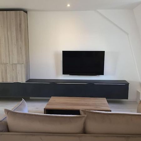 Rodez - Superbe Appartement Neuf Avec Vue Esterno foto