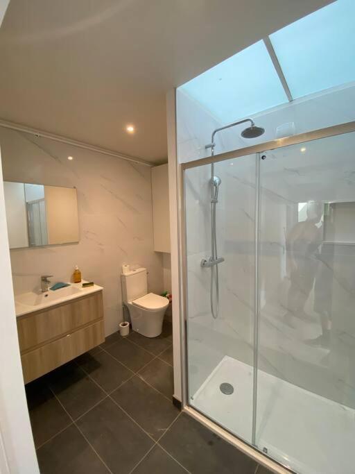 Rodez - Superbe Appartement Neuf Avec Vue Esterno foto